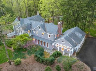 13 Ackerman Rd, Saddle River, NJ 07458