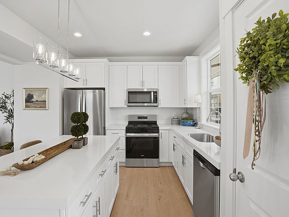 3rd image of 352 W Chadam Way #89
