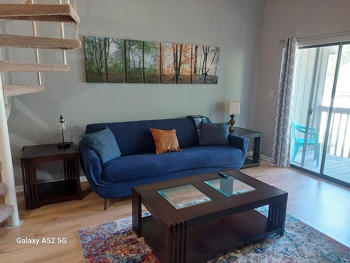 1st image of 405 Harbison Blvd APT 524