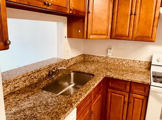 10044 Forest View Pl, Montgomery Village, MD 20886