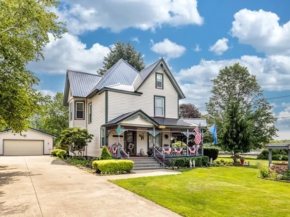 18323 S Main St, Corry, PA 16407