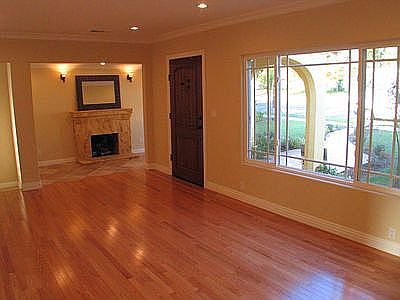 2nd image of 2044 Glenwood Rd