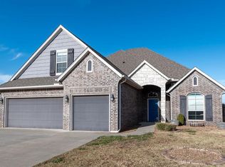 4413 SE 37th St, Norman, OK 73071