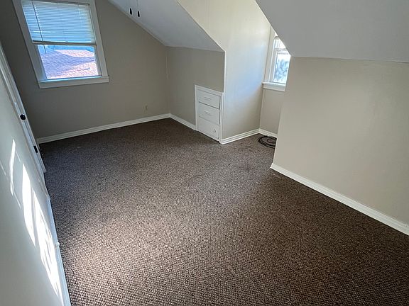 2nd image of 410 Harrison St #1