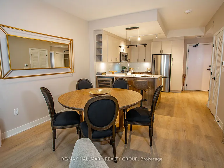 275 Carling Ave #908 — Photo 17