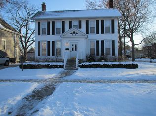 311 W White St, Champaign, IL 61820