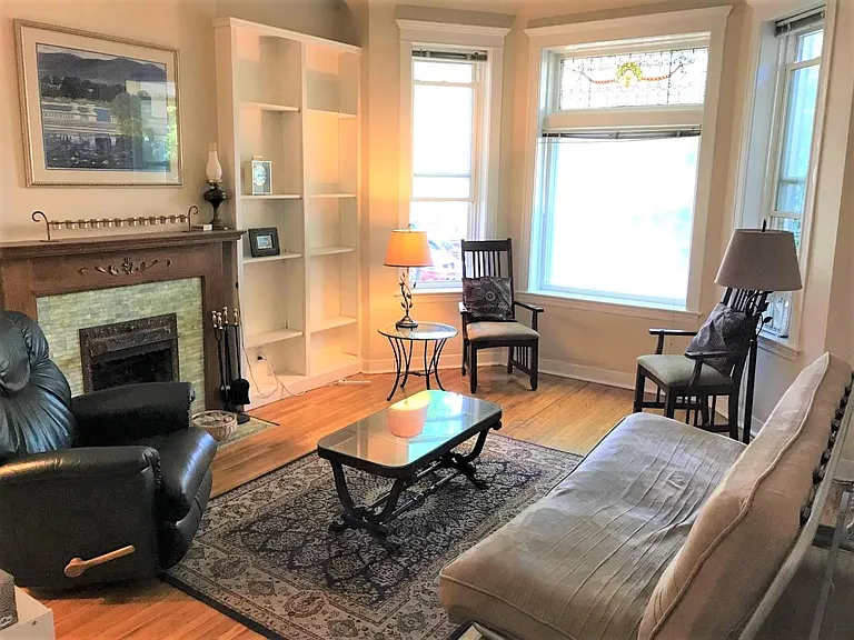 1325 W Early Ave #1W — Photo 3
