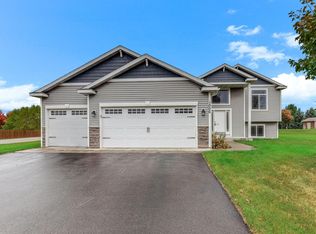 1006 Marion St SE, Isanti, MN 55040