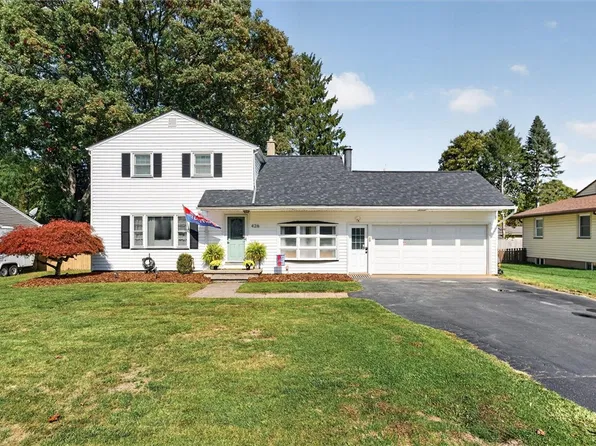 426 Mill Rd, Rochester, NY 14626