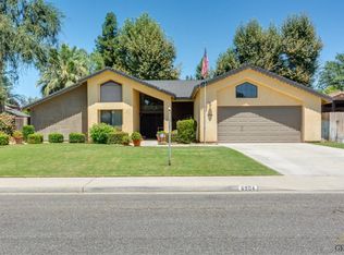 6904 Murphys Ln, Bakersfield, CA 93309