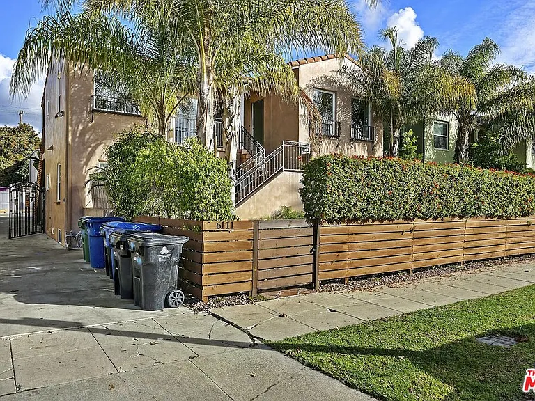 6113 Cashio St — Photo 11