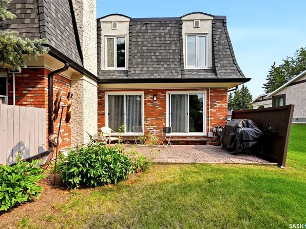 1142 Gryphons Walk, Regina, SK S4S 6X1