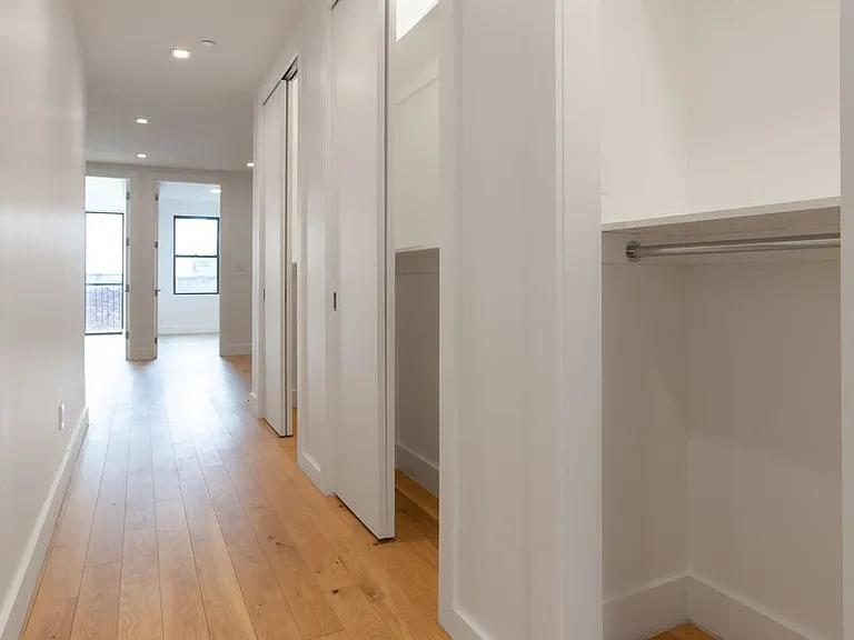 174 1st Ave #PH — Photo 9