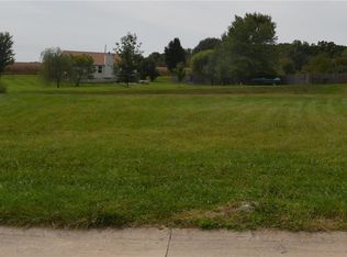 13 Jason Kyle Dr, Warrenton, MO 63383