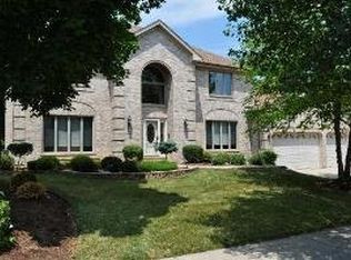 412 Brentwood Ct, Roselle, IL