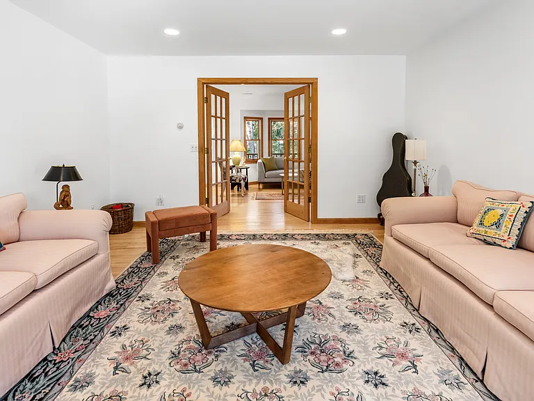 563 Montauk Hwy — Photo 7