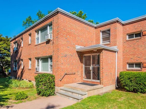 353 Main St #206