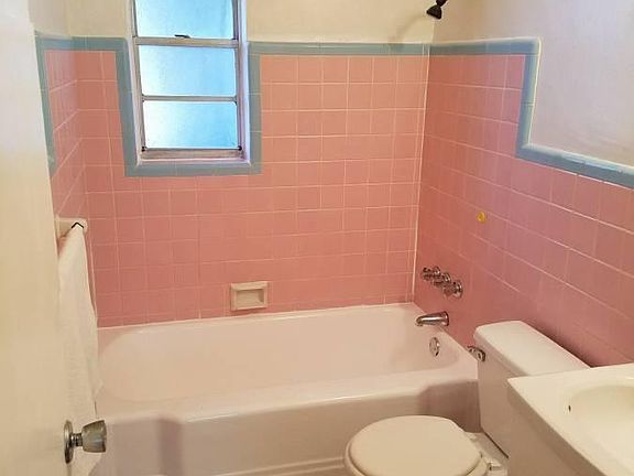 4th image of 513 Eastway Dr