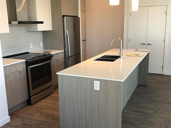 2nd image of 1770 Richter St #112