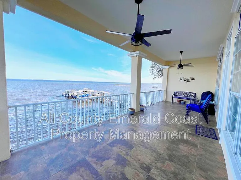 420 Oak Harbour Ln #201 — Photo 39