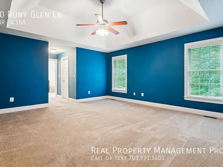 70 Ruby Glen Ln — Photo 36