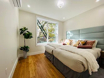 Rented by Doorway NYC, LLC