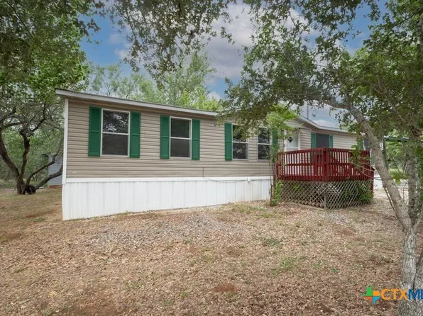 2113 Zion Hill Rd, Seguin, TX 78155