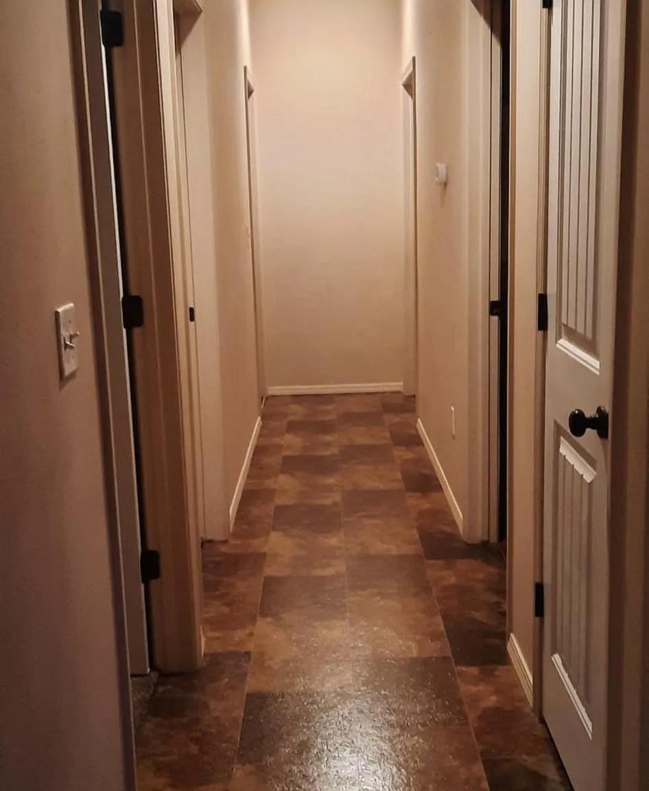 4 bed, 1479 sqft, $2,550 — Photo 4