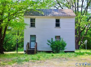318 Monroe St, Chase City, VA 23924
