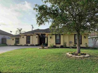 3829 Winrock Dr, Laredo, TX 78045