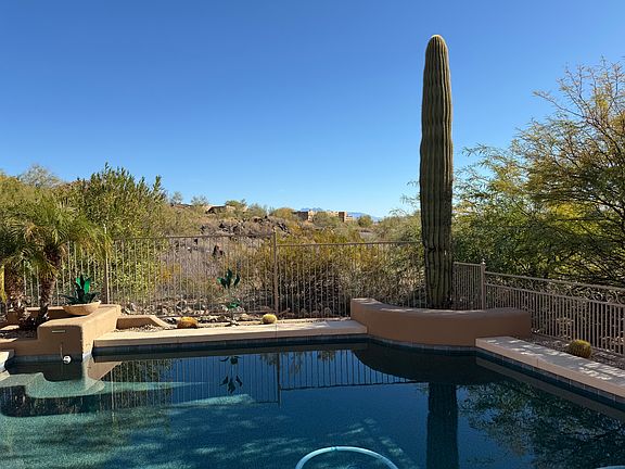 2nd image of 15215 N Castillo Dr