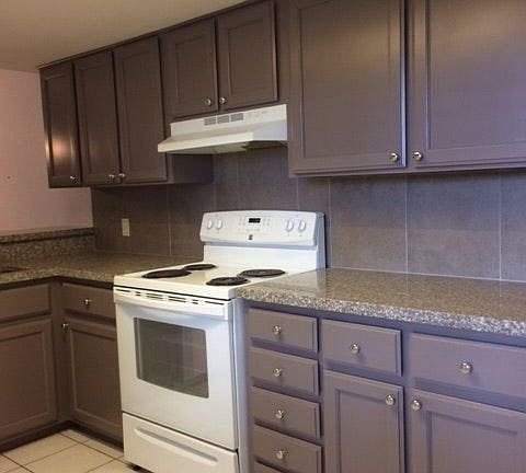 Kitchen-granite countertops and new appliances
