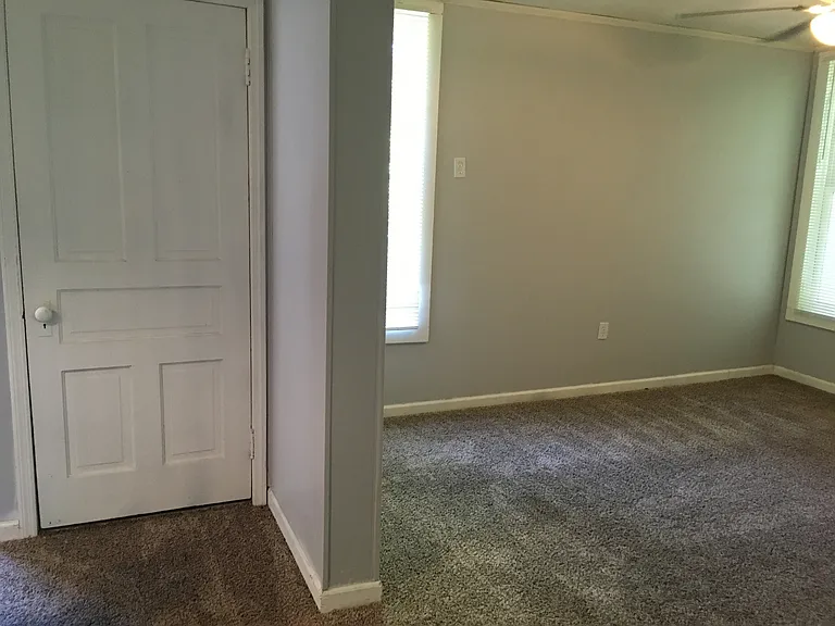 435 Moxahala Ave #A-E — Photo 4