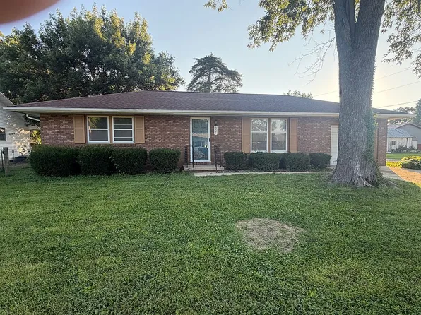 307 S Mill St, Greenup, IL 62428