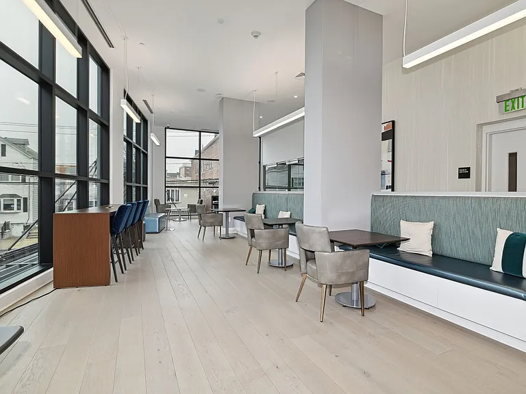 EDGE Apartments — Photo 72
