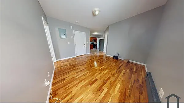 132 Hendricks Ave #2 — Photo 3