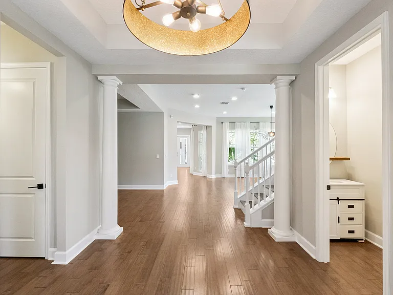 13273 Granger Ave — Photo 4