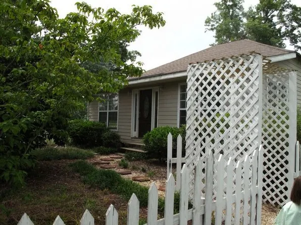 3004 Old Thomasville Rd, Dixie, GA 31629