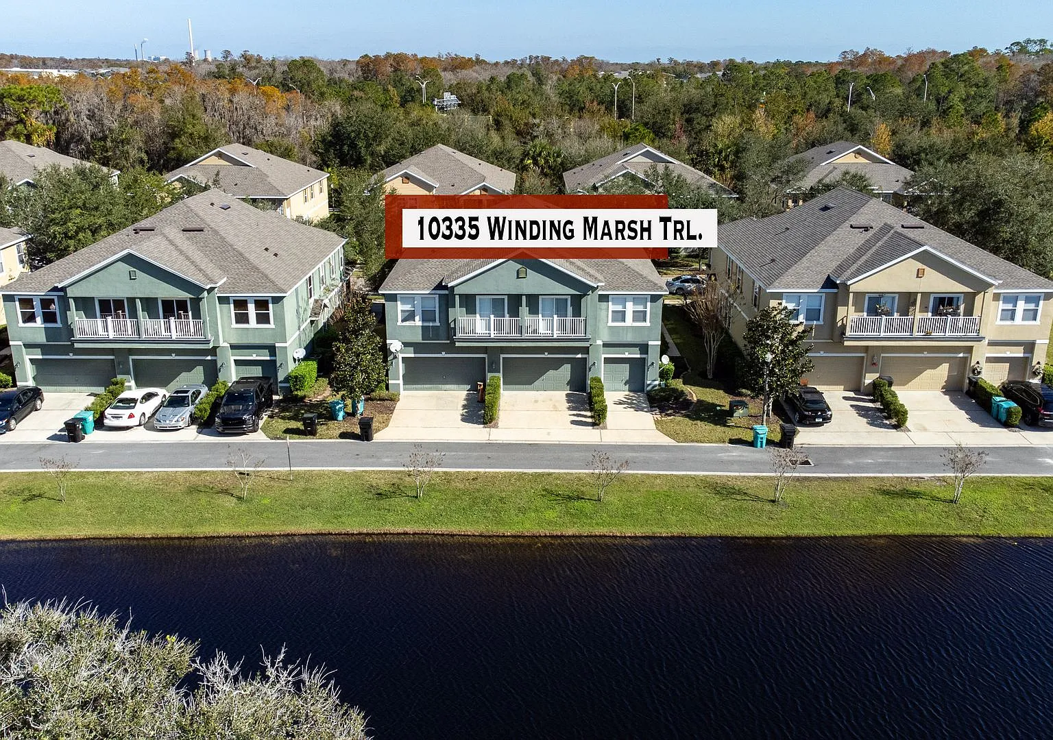 Beautiful second-floor, 2-bedroom, 2-bath condo with peaceful lake views and an attached 1-car ga... — Photo 3