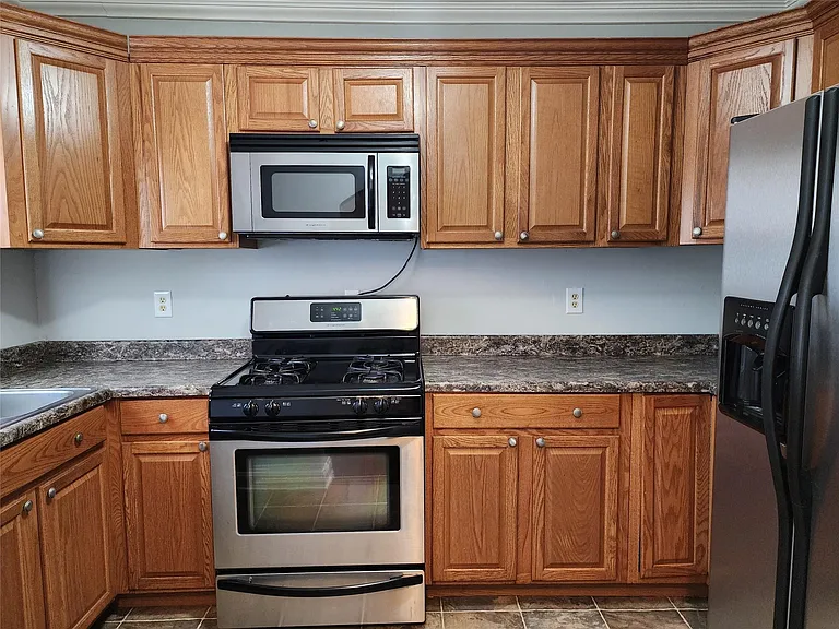 7124 Linden St — Photo 17