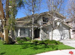 5907 Julian Ln, Tarzana, CA 91356