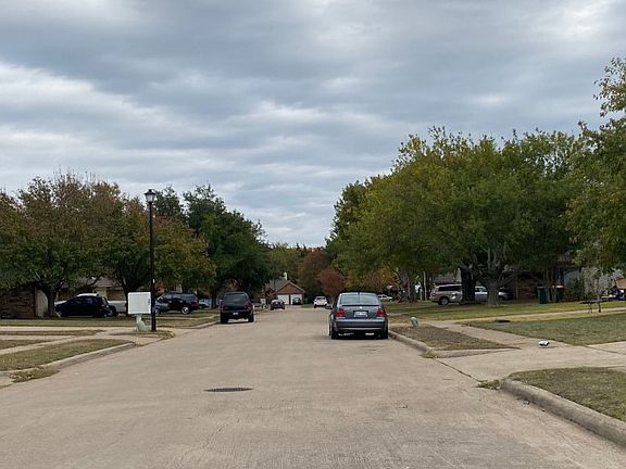 5th image of 1218 Castleman Dr