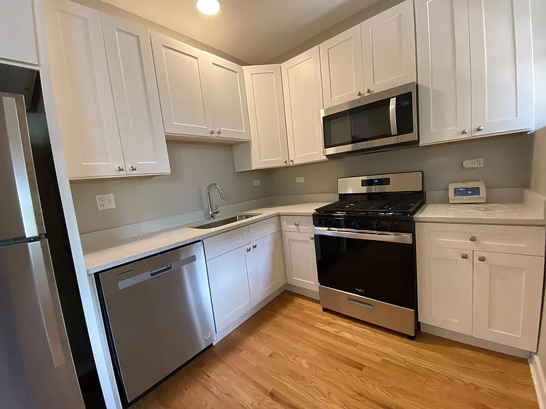 1745 W Wallen Ave #1 — Photo 3