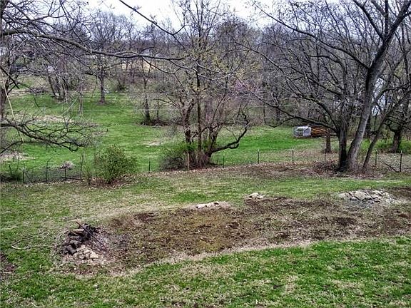 5th image of 6811 NW Berkley Dr