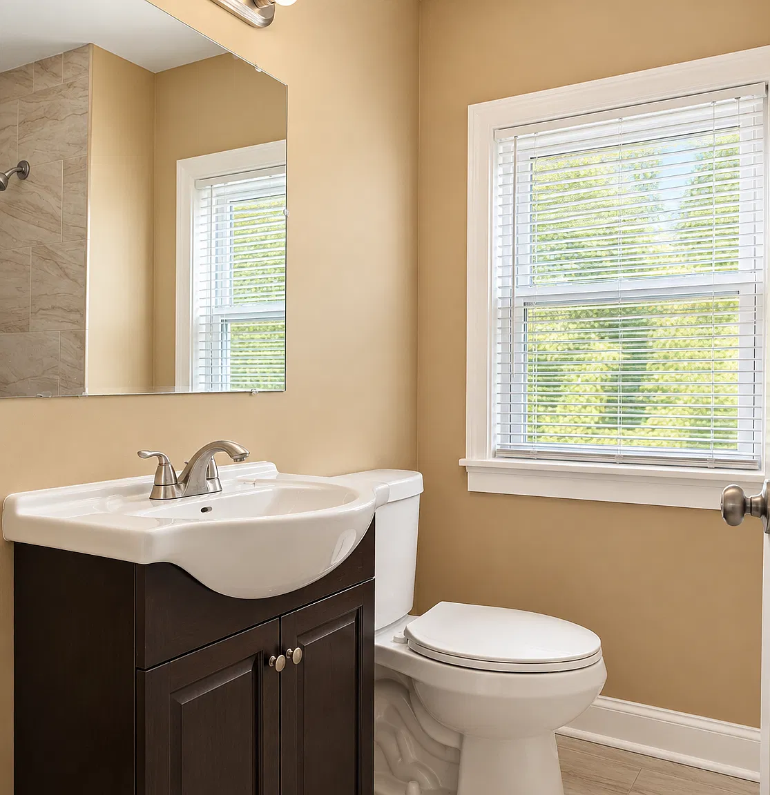2 bed, 920 sqft, $1,200 — Photo 3