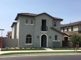 2060 S Agnes Ln, Gilbert, AZ 85295