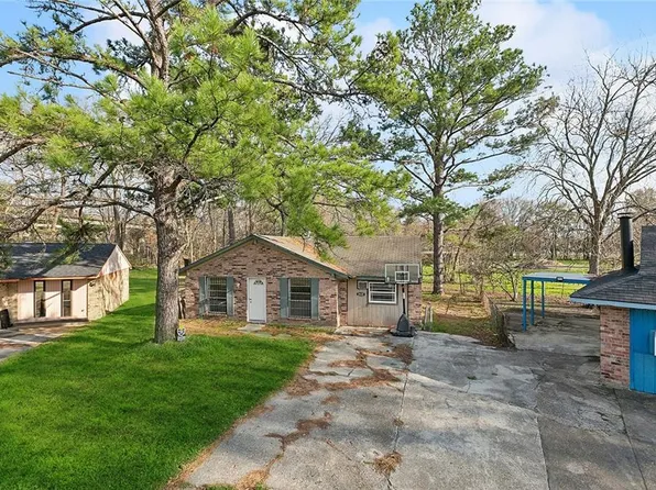 2430 McBan Cir, Baton Rouge, LA 70807