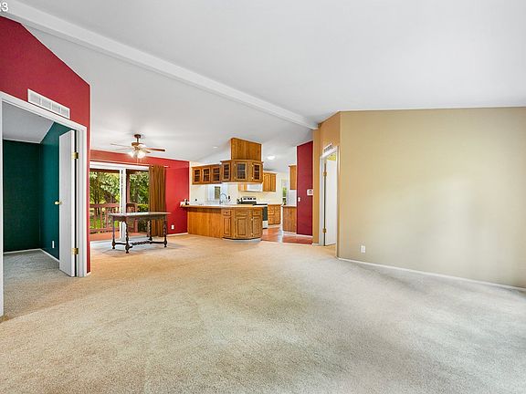 5th image of 41447 SE Wildcat Mountain Dr