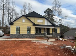 206 Spyglass Ln, Seneca, SC 29678