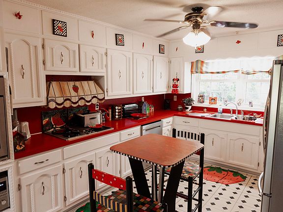 5th image of 981 Morris Majestic Rd